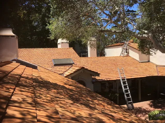 Santa Cruz wood shake and wood shingle roofing project